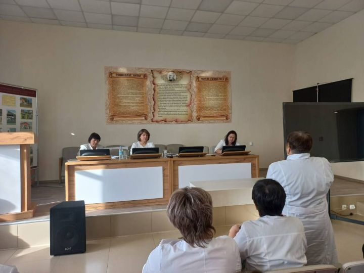 В Мамадышской ЦРБ прошло совещание медицинских работников ФАП и врачебных амбулаторий района