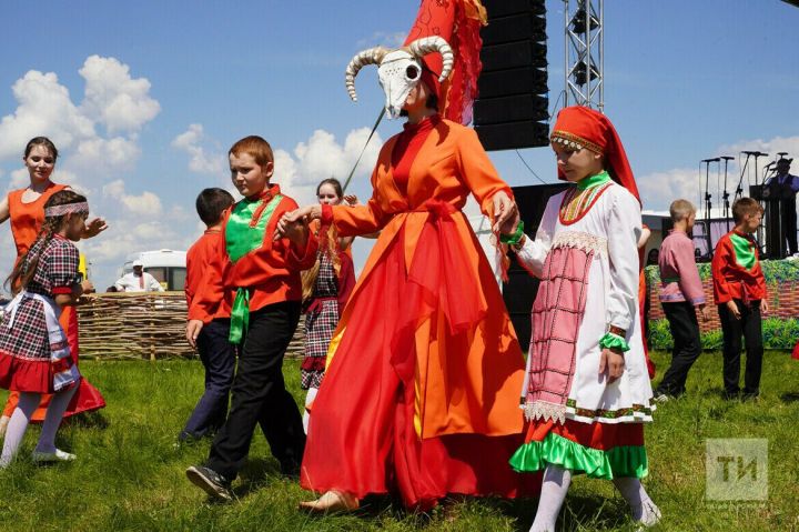 На Гырон Быдтоне в Менделеевском районе пройдет традиционная свадьба