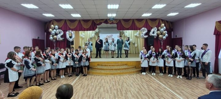 Выпускники Мамадышского района показали высокие результаты ЕГЭ