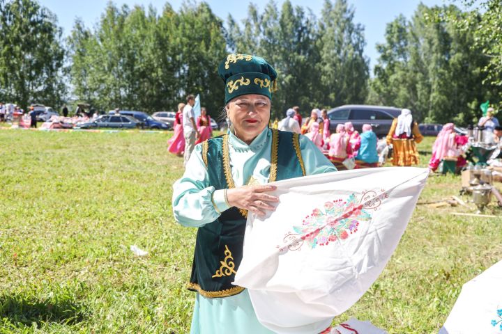 В вышивках Зубайды Гайнуллиной отражается тепло ее души