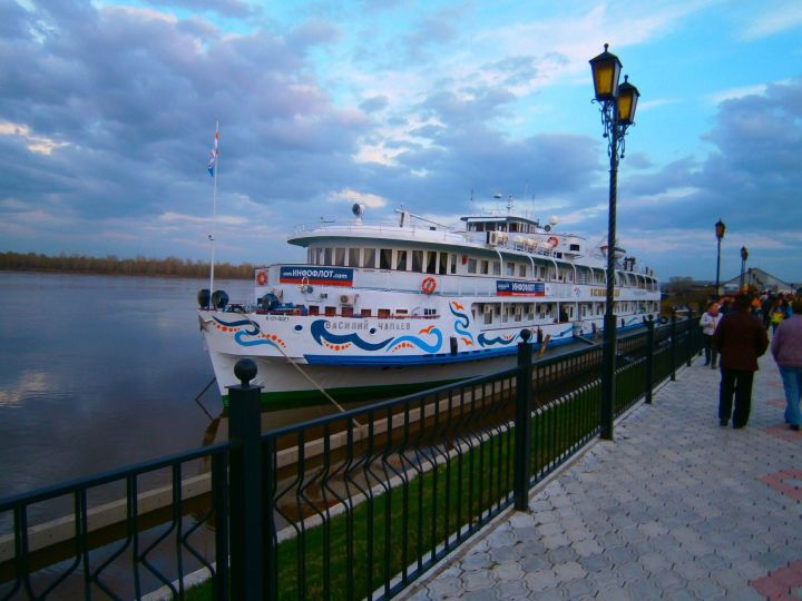 Мамадышские ветераны празднуют День работников морского и речного флота