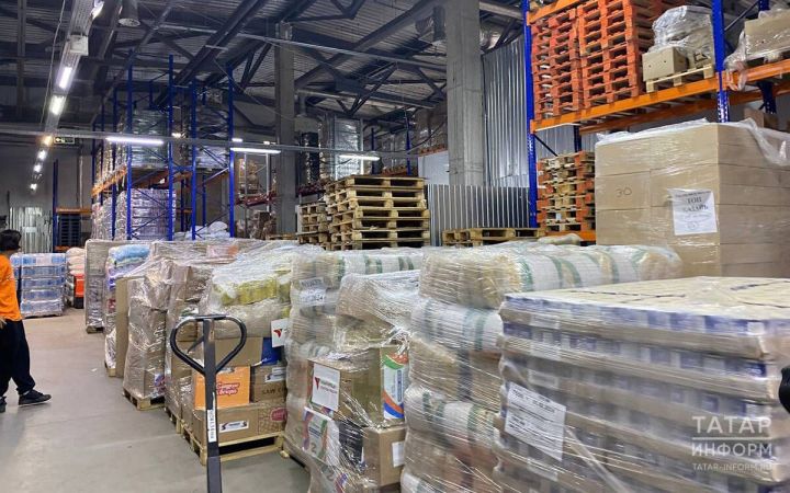 Сегодня Татарстан отправил в Курскую область три фуры с продуктами, одеждой и стройматериалами