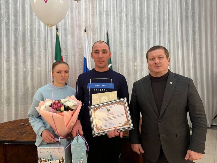 В Мамадыше состоялась первая регистрация брака в 2025 году