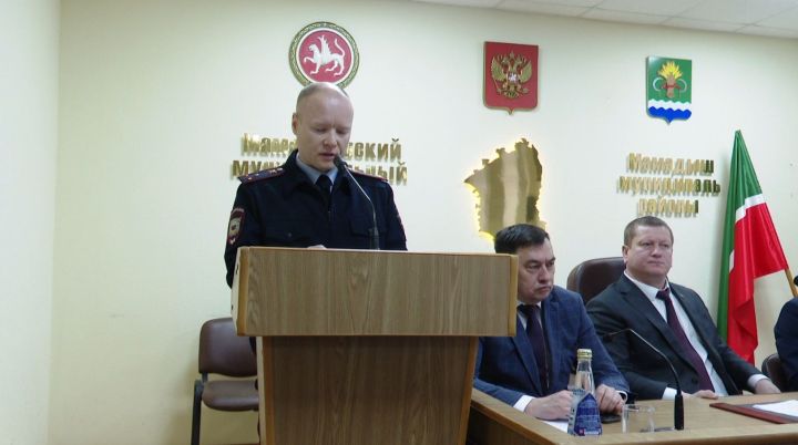 Мошенники обманывают жителей, несмотря на предупреждения