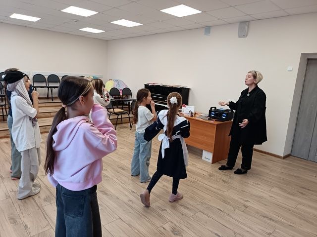 Дирижёр судеб: как педагог Ольга Сычева открывает звёздный путь своим ученикам