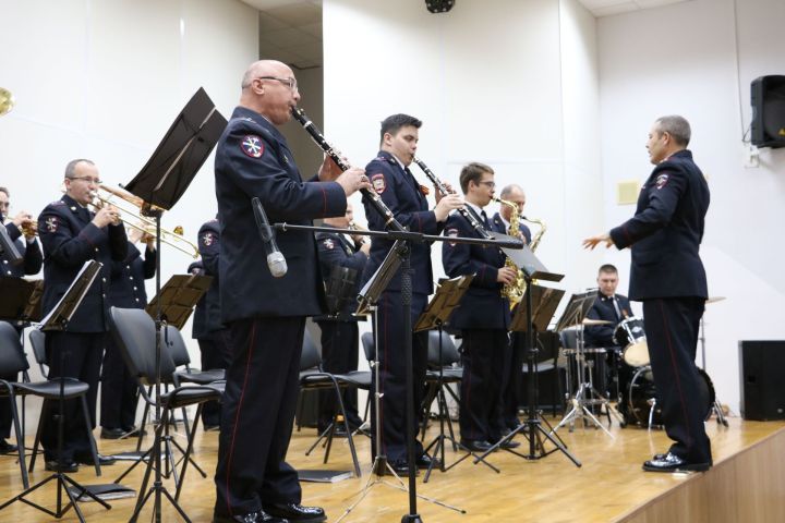 Преподаватели ДШИ Мамадыша выступили с оркестром МВД РТ