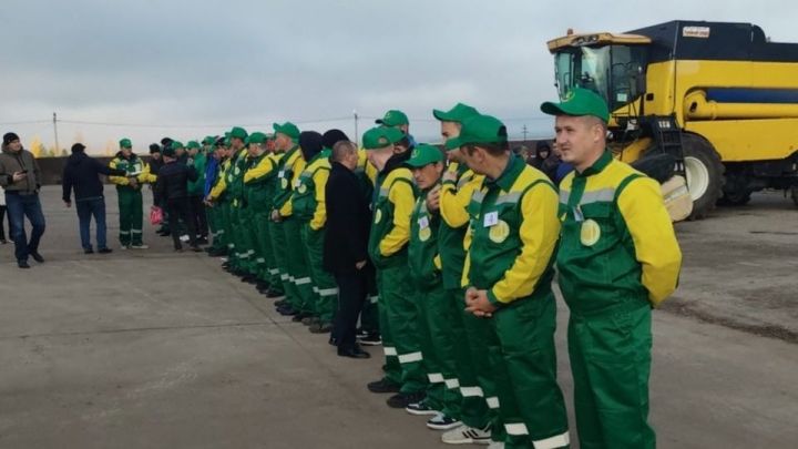 Ильгизар Хуззятуллин вошел в число лучших комбайнеров Татарстана