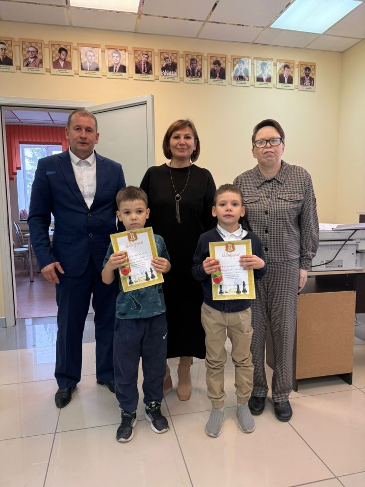 Юные шахматисты Мамадыша завоевали пьедестал межрайонного турнира