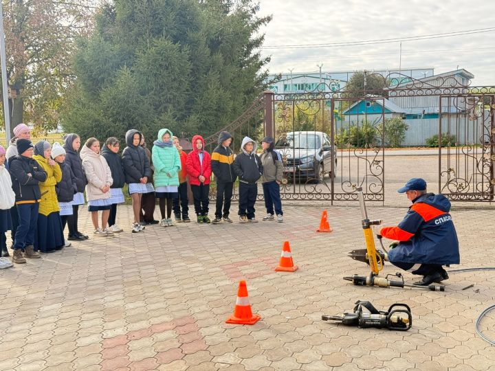 В Мамадышском районе прошел урок безопасности с сотрудниками МЧС