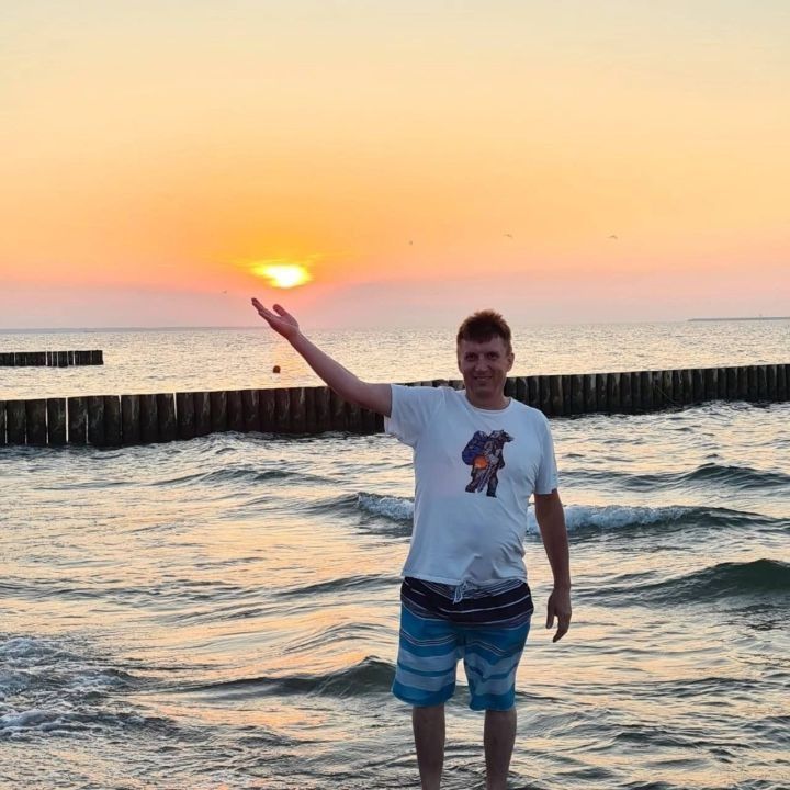 История Геннадия Шалдымова: 40 лет в объятиях моря