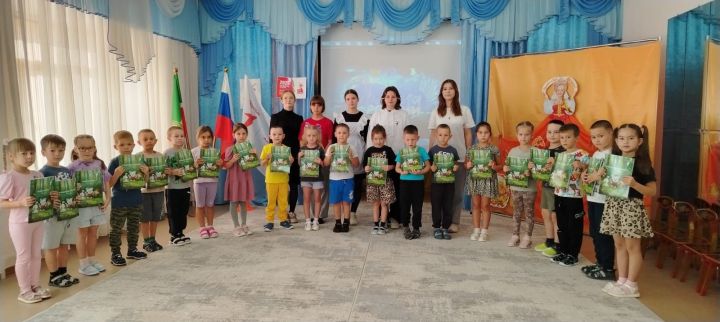 Юные мамадышцы вступили в ряды «Орлят России»