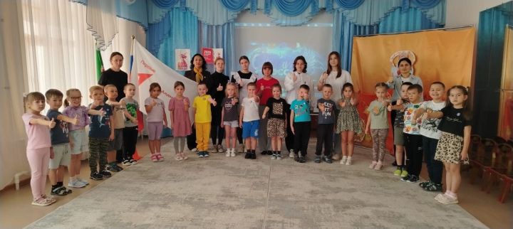 Юные мамадышцы вступили в ряды «Орлят России»