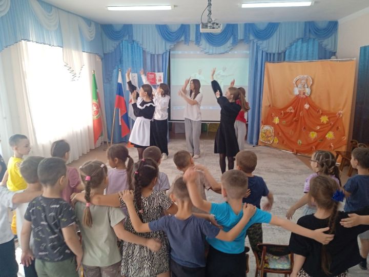 Юные мамадышцы вступили в ряды «Орлят России»