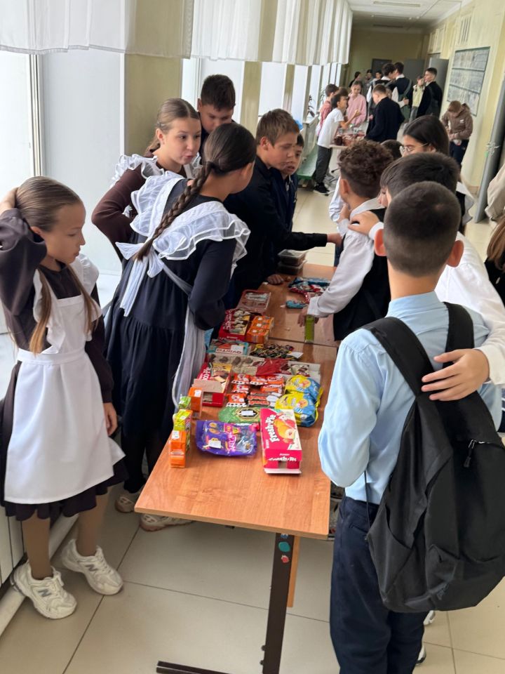 В Мамадыше прошла благотворительная ярмарка в поддержку участников СВО