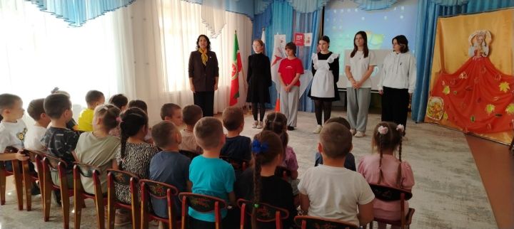 Юные мамадышцы вступили в ряды «Орлят России»