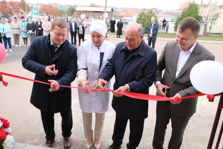 В Мамадышской ЦРБ открыли новый хозяйственный блок после капитального ремонта