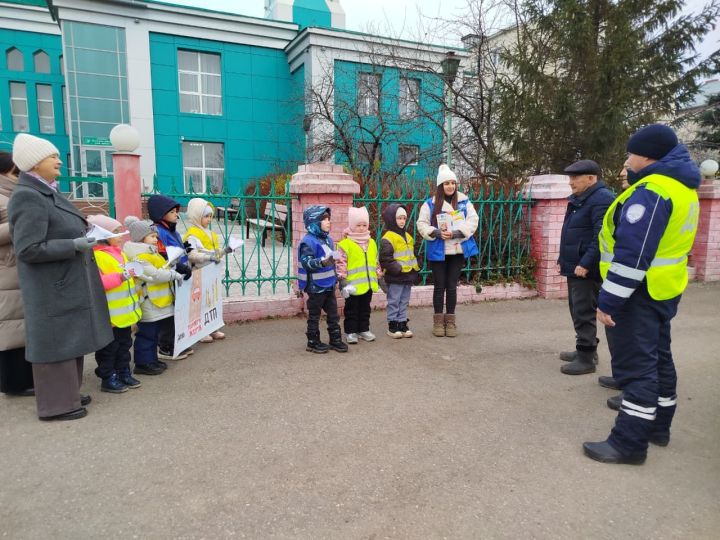 В Мамадыше почтили память жертв дорожно-транспортных происшествий