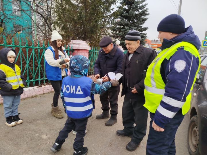 В Мамадыше почтили память жертв дорожно-транспортных происшествий