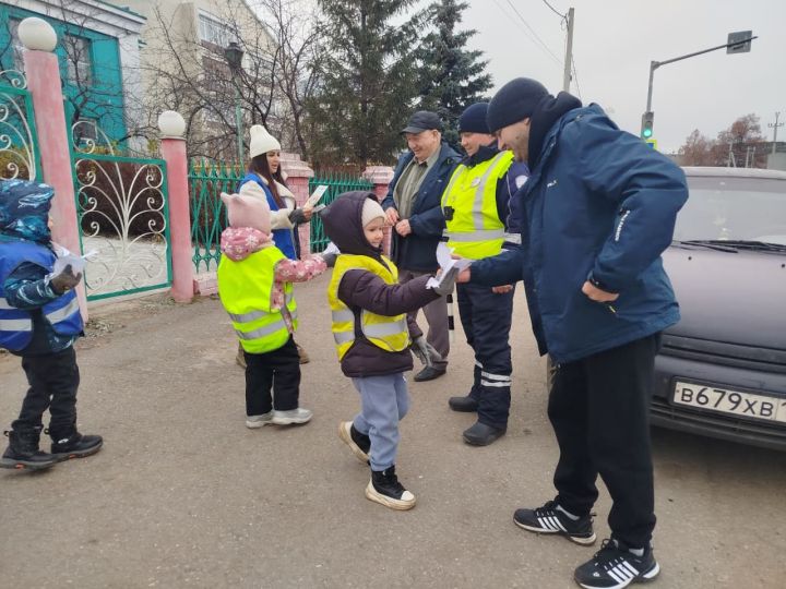 В Мамадыше почтили память жертв дорожно-транспортных происшествий