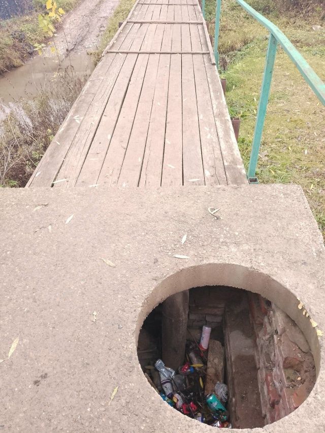 Коммунальные службы Мамадыша устранили опасный колодец на улице Пушкина