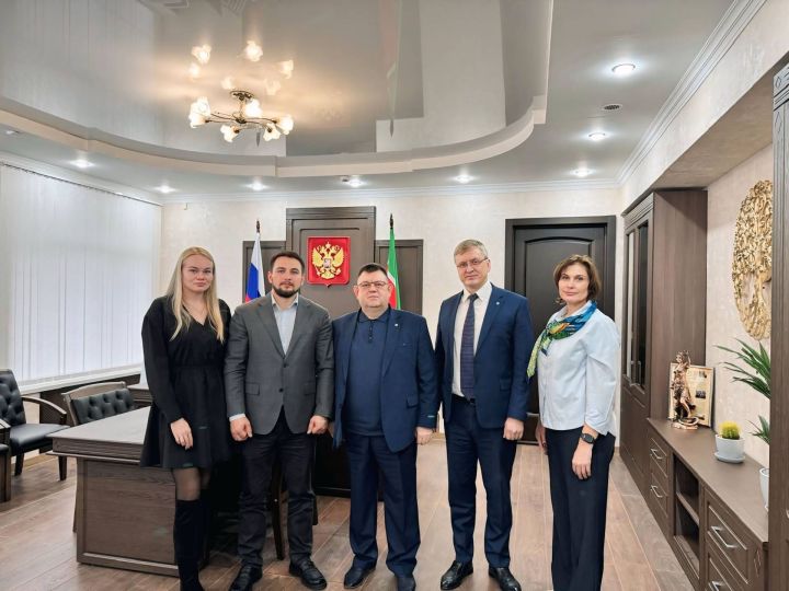Стажировка победителя «Батырлар»: Погружение в работу мировой юстиции Татарстана