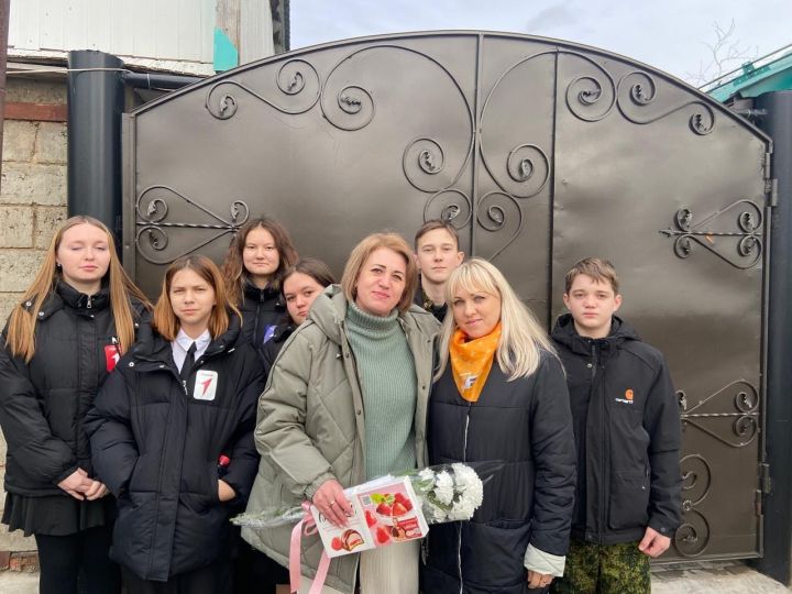 Акция «Мама Героя» прошла в Мамадыше в преддверии праздника