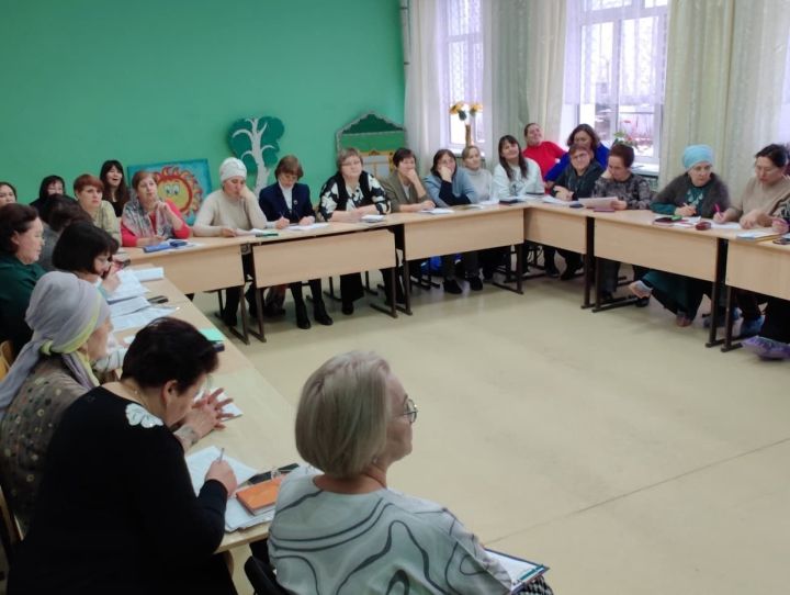 В городской школе №1 состоялся инновационный семинар для завучей района