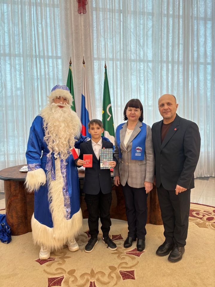 Торжественное вручение первых паспортов прошло в Мамадыше