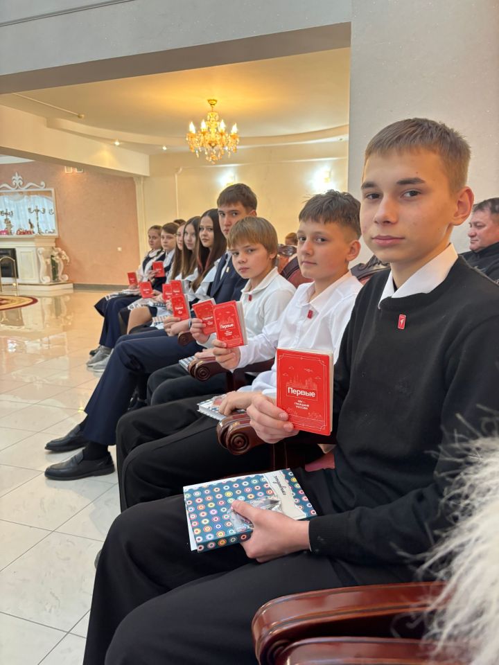 Торжественное вручение первых паспортов прошло в Мамадыше