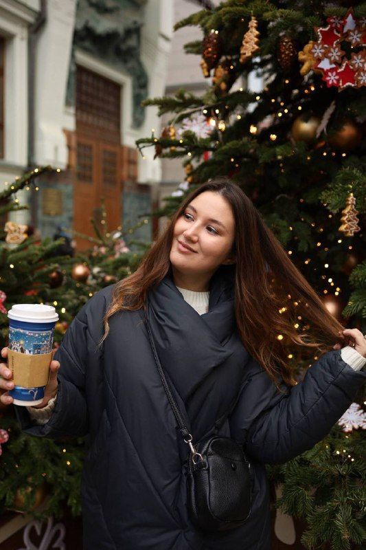 Москва новогодняя исполняет мечты коллег