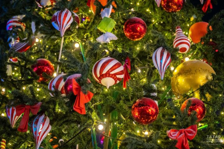 Более 30 000 подарков от Рустама Минниханова подготовлены детям участников СВО