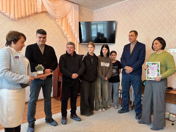 Предприниматели Мамадыша поддержали детей из социального приюта «Надежда»
