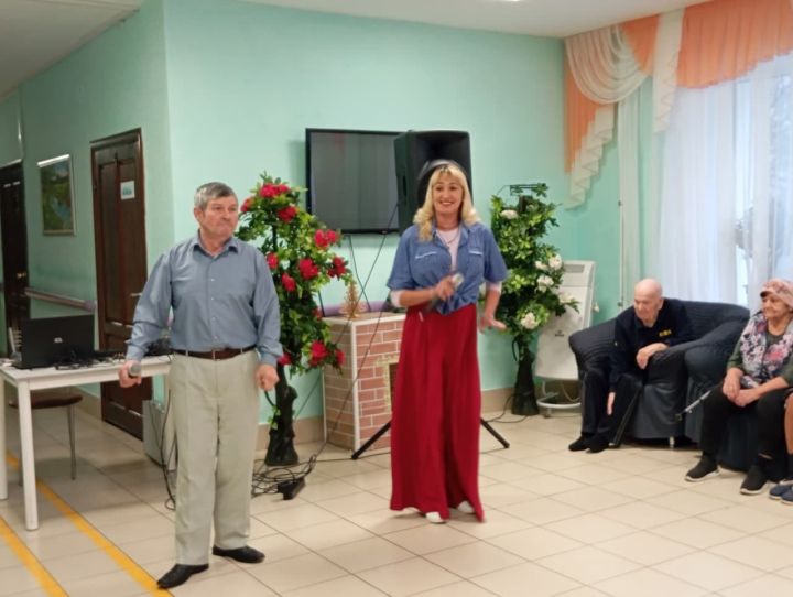 Концерт «От сердца к сердцу» согрел теплом жителей Мамадышского дома-интерната