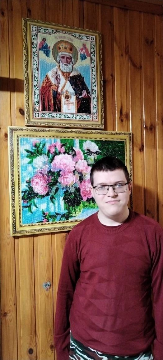 Алмазная мозаика Эрика: как творчество побеждает трудности