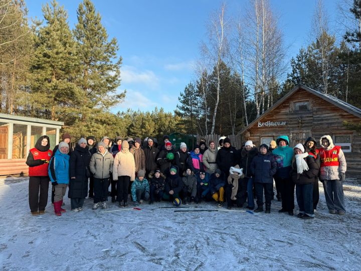 «Весёлые старты» объединили детей и волонтёров в Мамадыше
