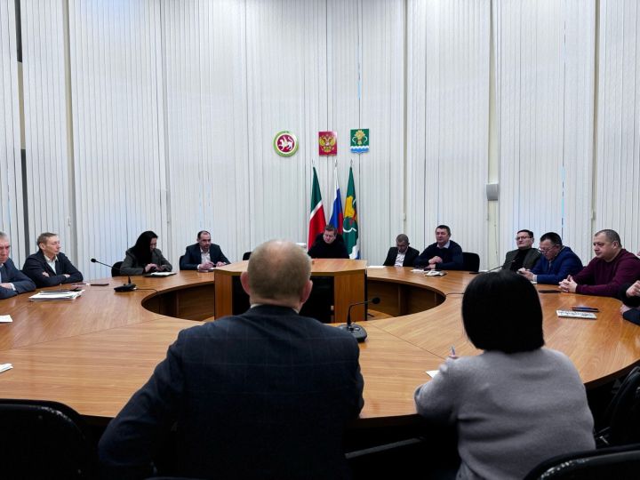 Глава района Вадим Никитин провел сегодня «деловой понедельник»