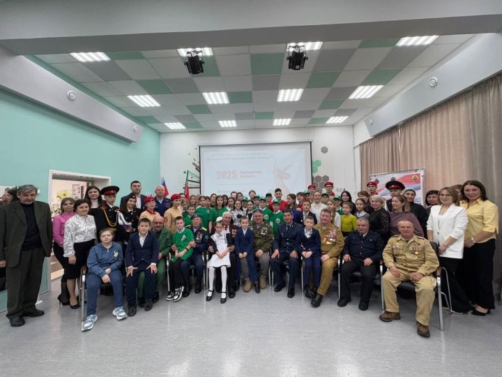 В центре детского творчества состоялось открытие года защитника Отечества