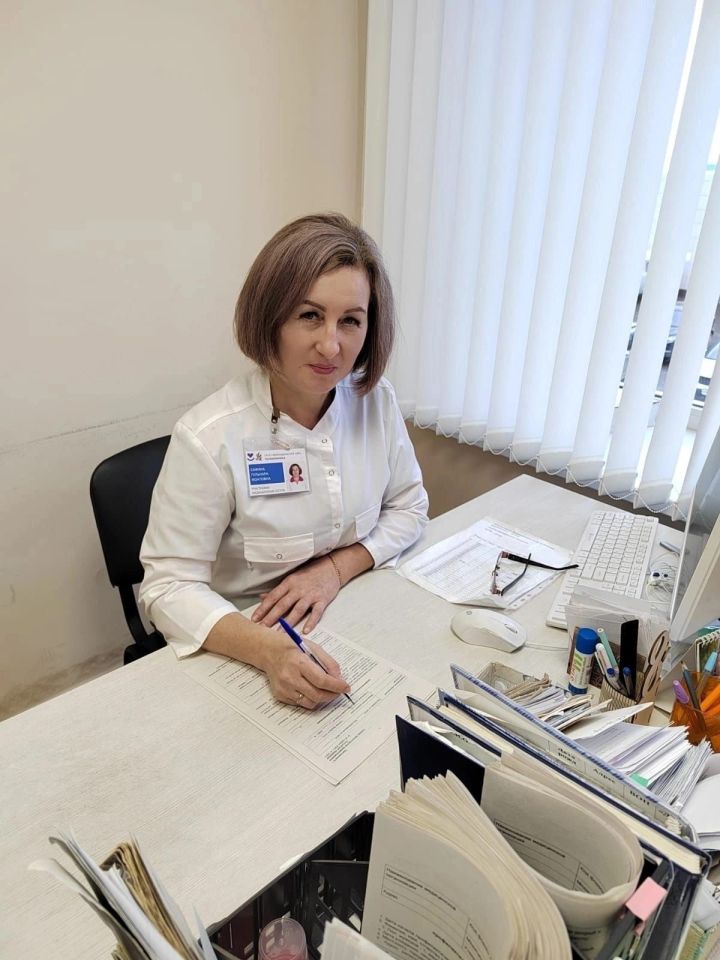 Улыбка, которая лечит: история жизни мамадышской медсестры