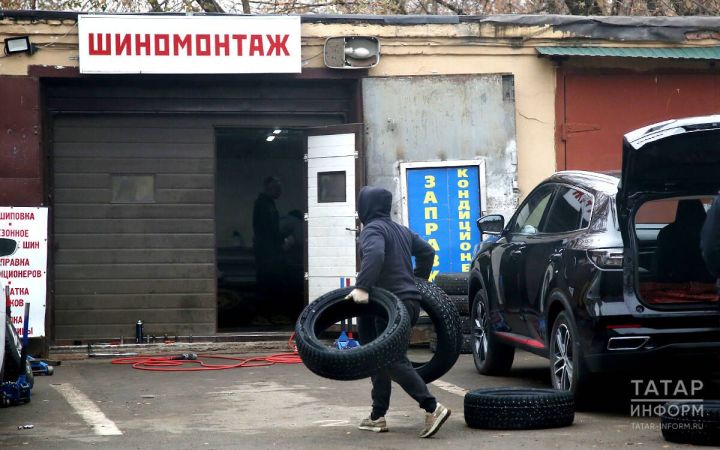 Автомобилистам рассказали, когда менять зимнюю резину на летнюю