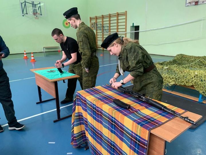 В Мамадыше завершен муниципальный этап военно-патриотической игры «Зарница 2.0»
