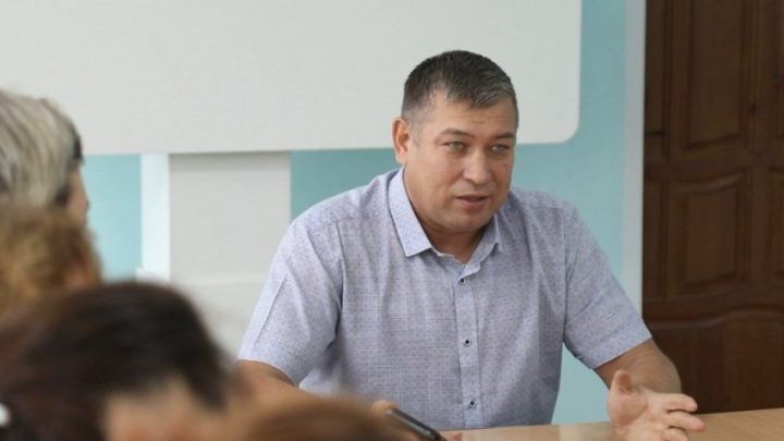 Директор из Мамадыша участвует во всероссийской встрече руководителей школ