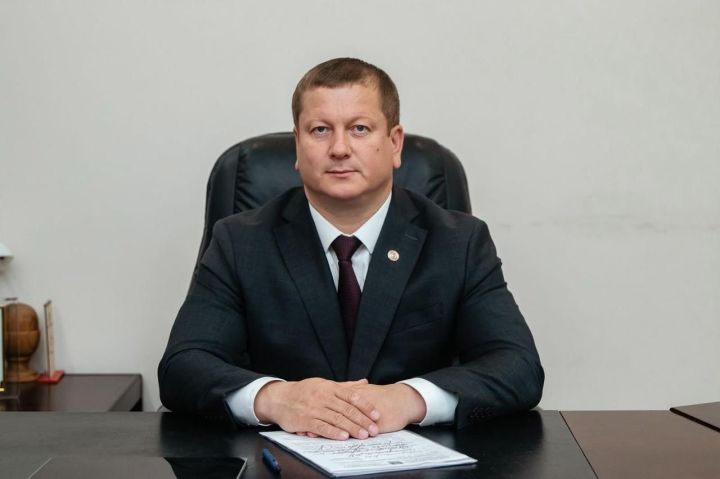 Поздравление главы Мамадышского района с Днем работника культуры России