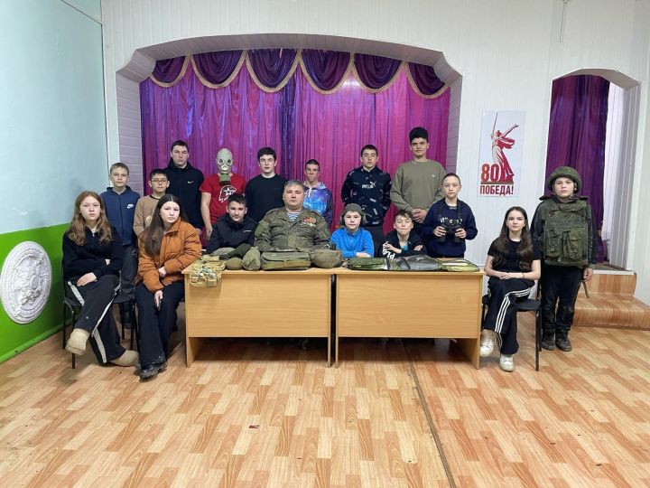 Ветеран СВО встретился с юными жителями Мамадышского района