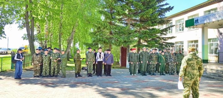 В Мамадыше прошли учебные сборы по военной подготовке для школьников