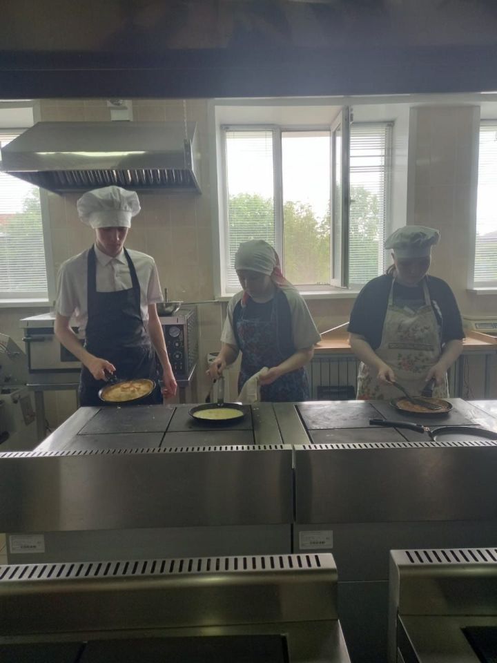 Юные кулинары Мамадыша успешно завершили обучение