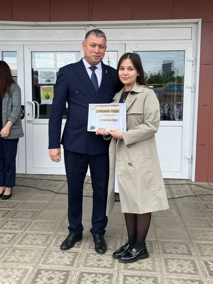 Мамадышские лицеисты удостоены звания «Ученик года»