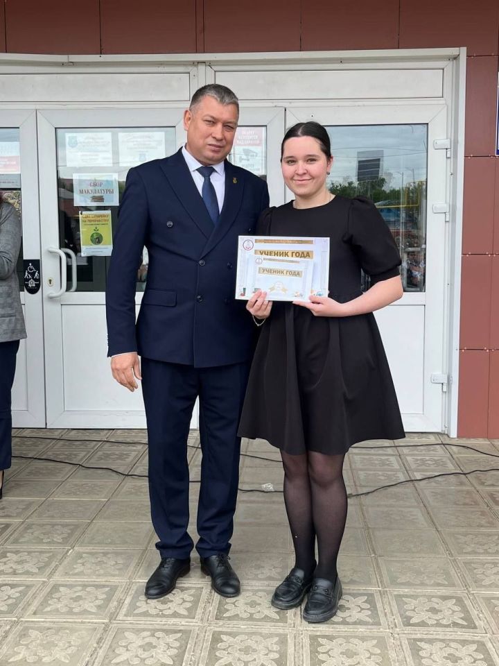 Мамадышские лицеисты удостоены звания «Ученик года»