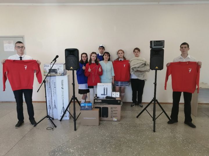 Тавельские активисты оснастили центр новым оборудованием на 200 тыс. рублей