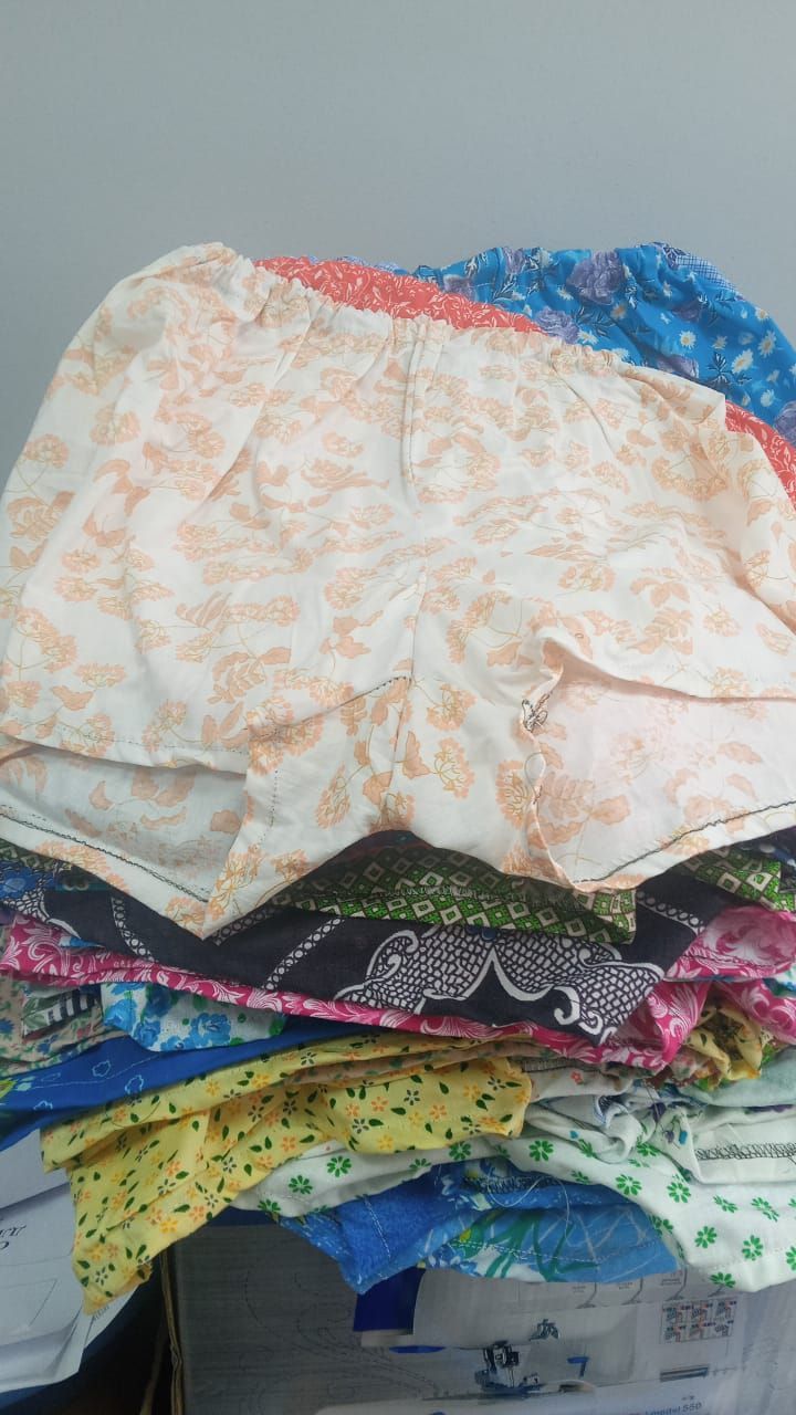 Волонтёр из Мамадыша шьёт футболки и сушилки для бойцов СВО