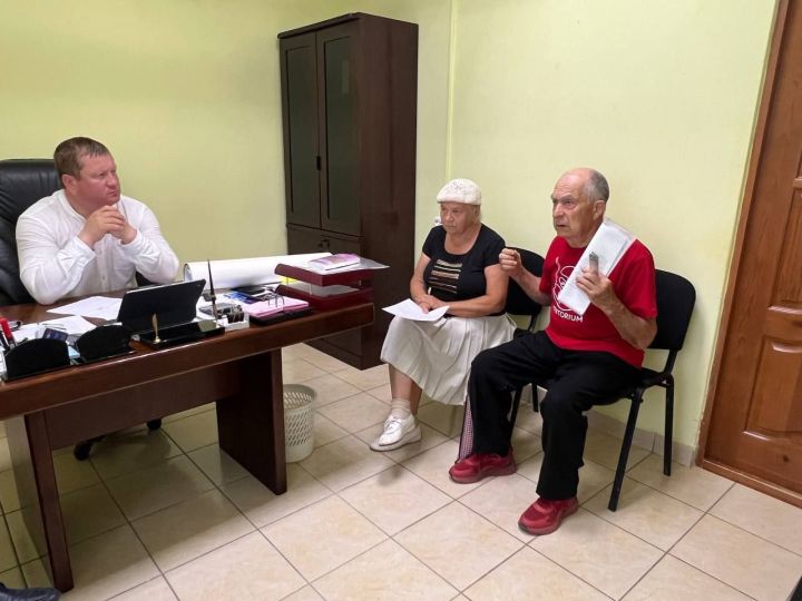 Глава Мамадышского района провел прием граждан